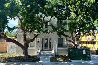 1631 NW 3 St #5 1