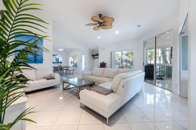7485 Glendevon Lane #1105 1