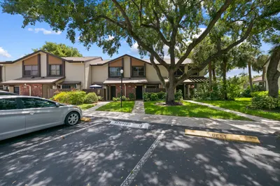 4586 Carambola Circle S #27217 1