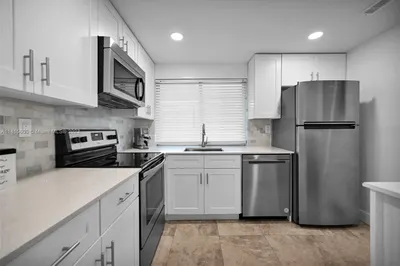 9401 Lime Bay Blvd #101 1