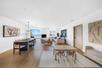 701 Brickell Key Blvd #1112 1