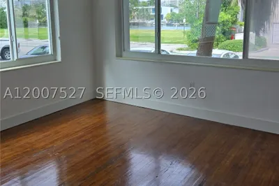 9200 E Bay Harbor Dr #1 1