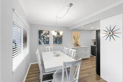 1032 Ventnor H Crescent #H 1
