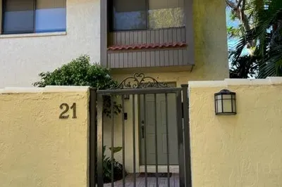 1330 NW 13th Street #21 1