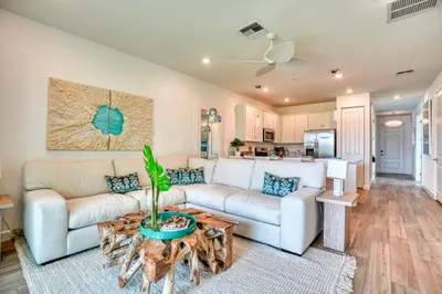 5816 Shining Sea Court 1