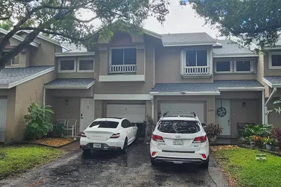 2262 Discovery Circle 1