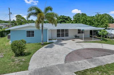 ST VIEW FRONT HOUSE
