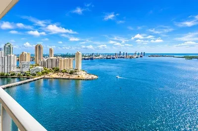 1155 Brickell Bay Dr #3211 1