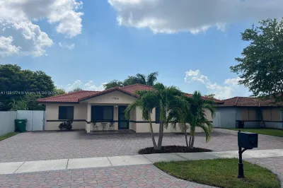 17801 SW 114th Ave 1