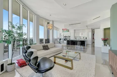 4100 Island Blvd #2302 1
