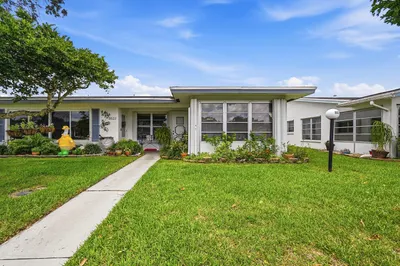 8621 NW 10th Street 1
