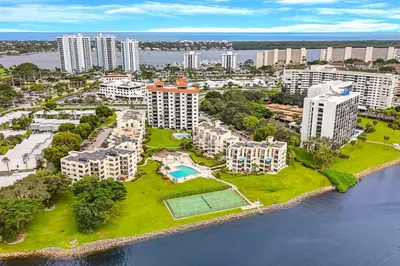 374 Golfview Road #602 1
