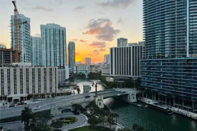 465 Brickell Ave #1506 1