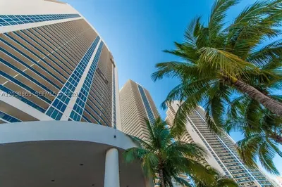 1800 S Ocean Dr #3103 1