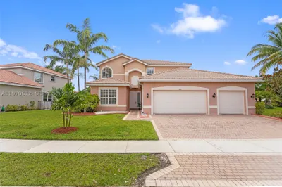 4116 SW 179th Way 0 1