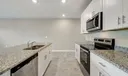 5764 SE Edgewater Circle Photo