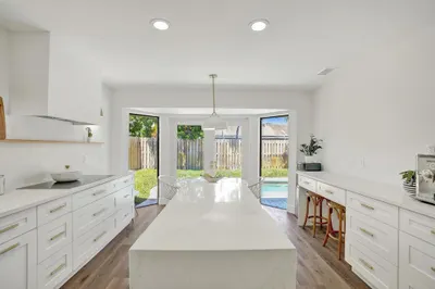 2603 W Carandis Road 1