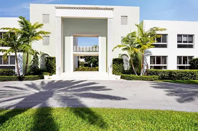 9920 Collins Ave #2 1