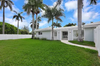 1426 NE 60th Street 1