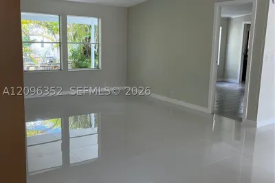 19800 SW 180 1