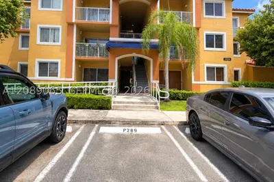20930 SW 87th Ave #207 1