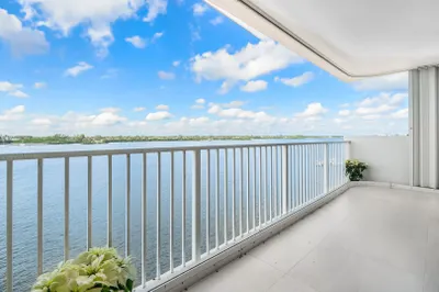 2860 S Ocean Boulevard #506 1
