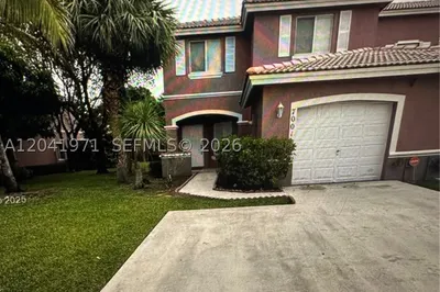 7001 SW 164th Ct 0 1