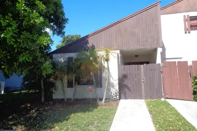 1407 White Pine Drive 1