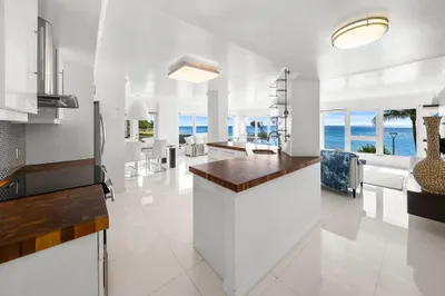 2066 N OCEAN Boulevard #2NE 1