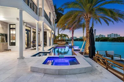 073-880BerkleyStreet-BocaRaton-FL-33487-
