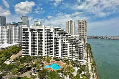 520 Brickell Key Dr #A1216 1