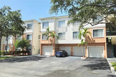 1307 E Myrtlewood Cir E #1307 1