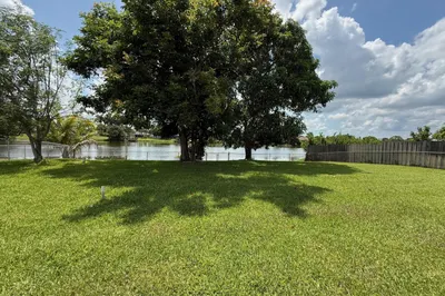 264 Las Palmas Street 1