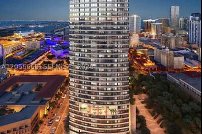 225 N Miami Ave #2801 1