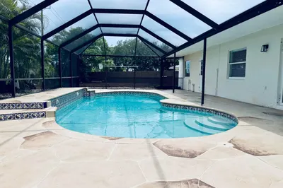 Screened Pool