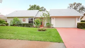 6736 Eastpointe Pines Street | Eastpointe