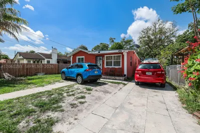 578 NW 97th St 1