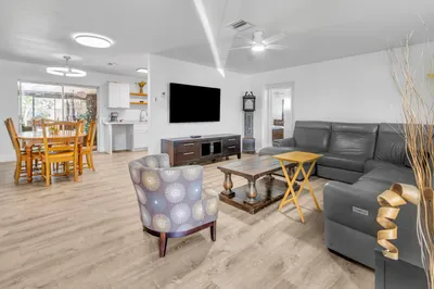 4469 Brandon Drive 1