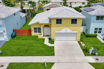 12113 SW 249th St 1