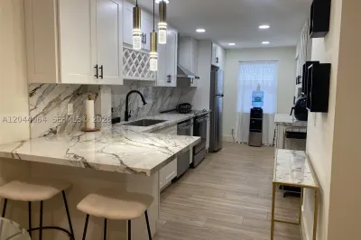 2029 N Ocean Blvd #109 1