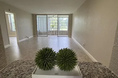 8411 LAGOS DE CAMPO Boulevard #204U 1