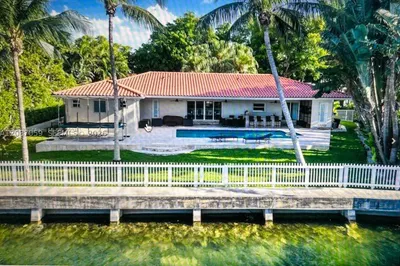1541 Tagus Ave 0 1