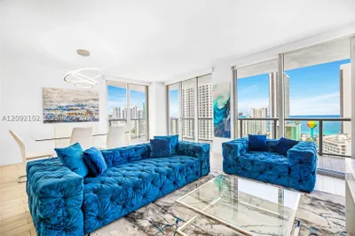 2600 E Hallandale Beach Blvd #T2102 1