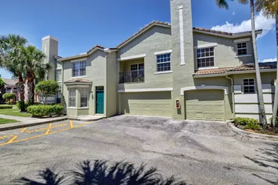 310 Belmont Place #310 1