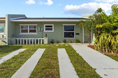 10017 SW 23rd Ter 1
