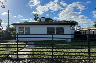 309 NW 2nd Ave 1