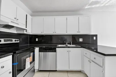 136 Woodland Road 1