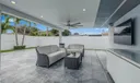 894 W 69th Pl Photo