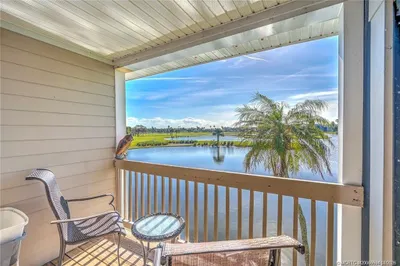 310 NE Golfview Circle #310 1
