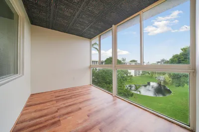 6005 Del Lago Circle #311 1